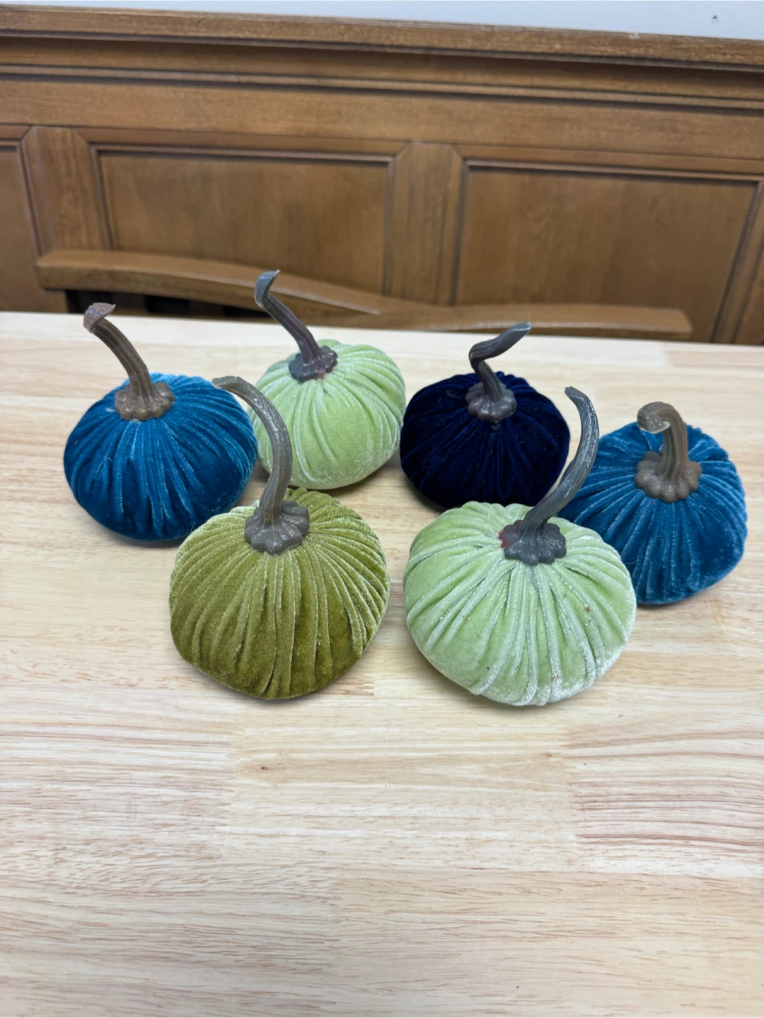 Set of 6 Small Decorative Velvet Pumpkins