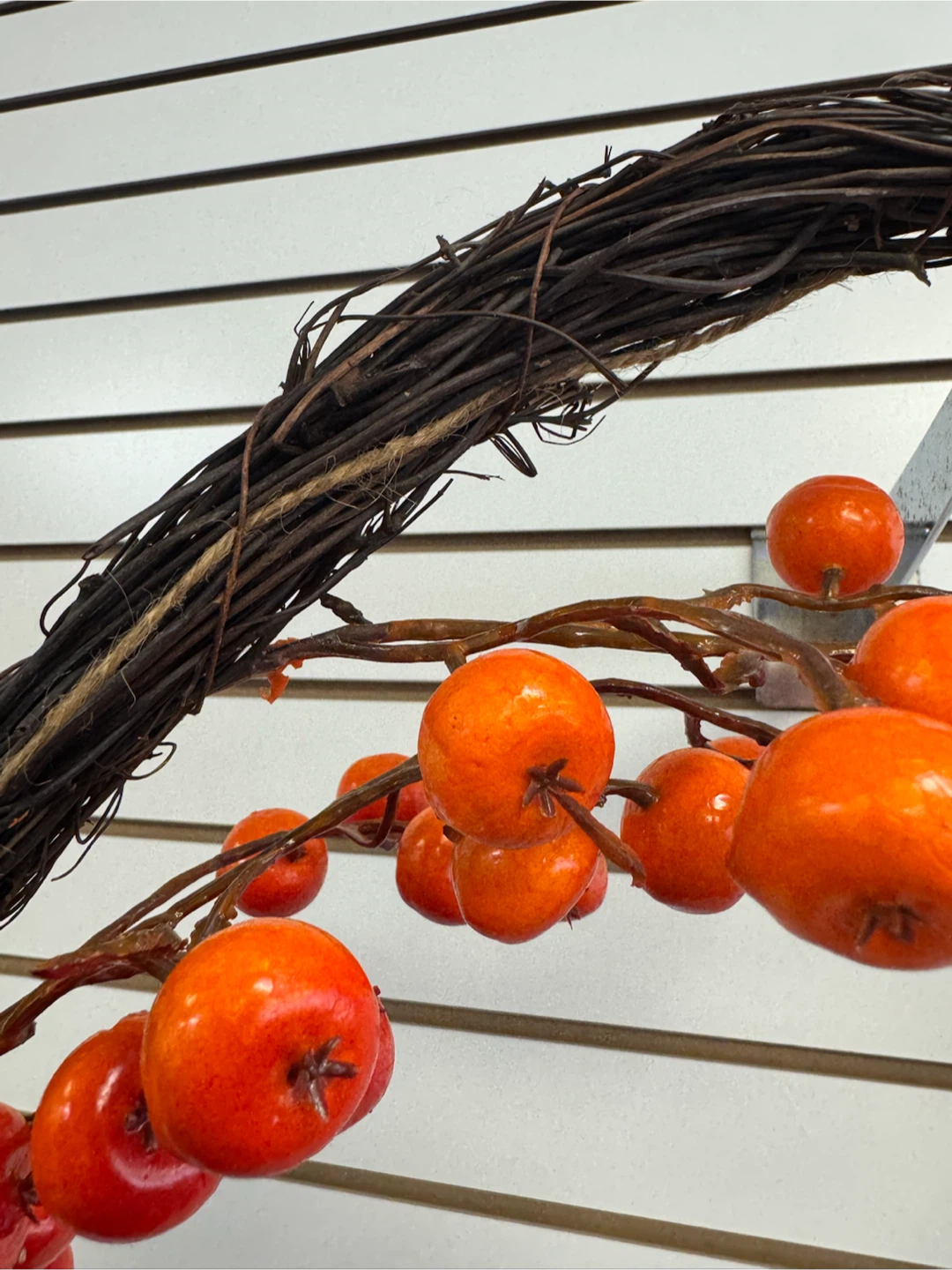 Decorative Orange Berry Vine Garland - photo 4
