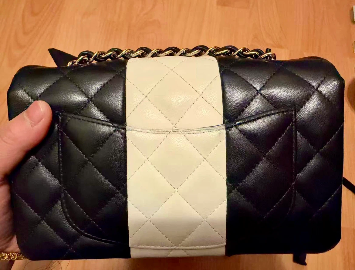 Chanel bag - photo 3