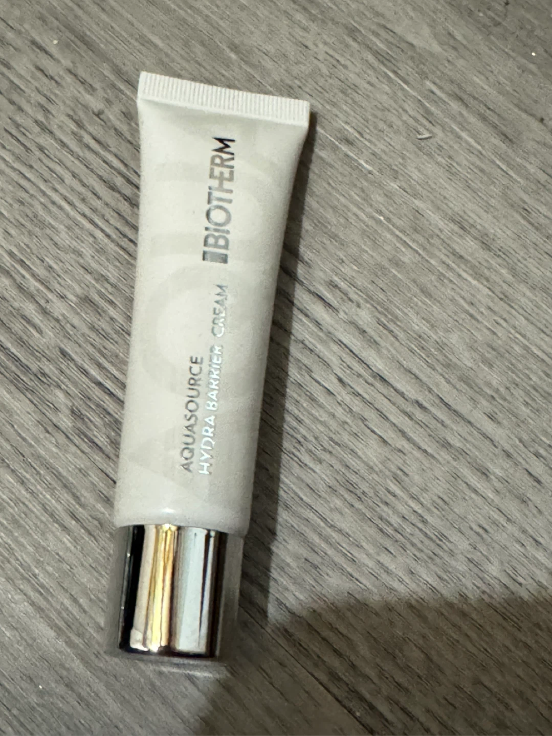 Biotherm Aquasource Hydra Barrier Cream