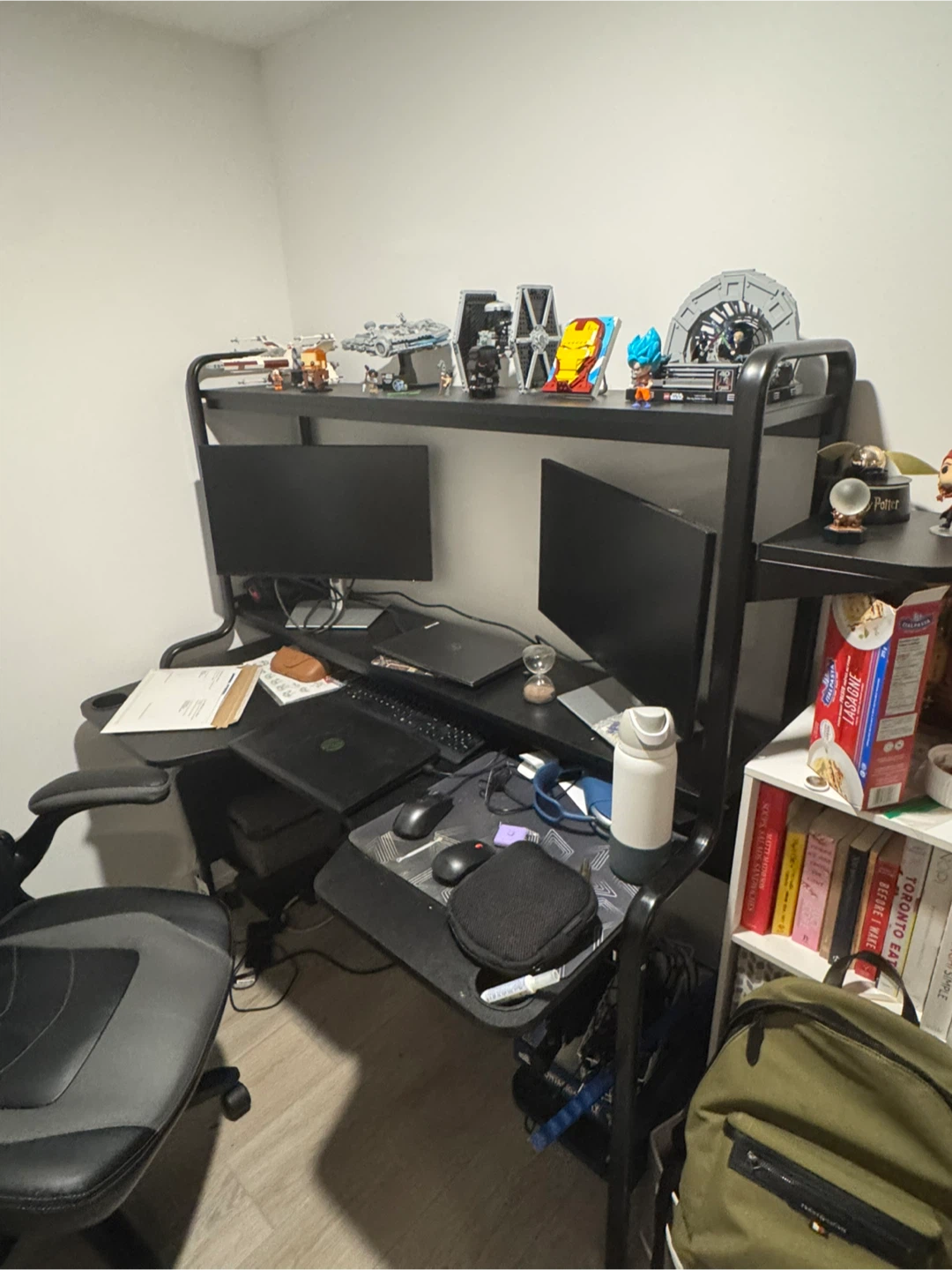 IKEA FREDDE Gaming Desk
