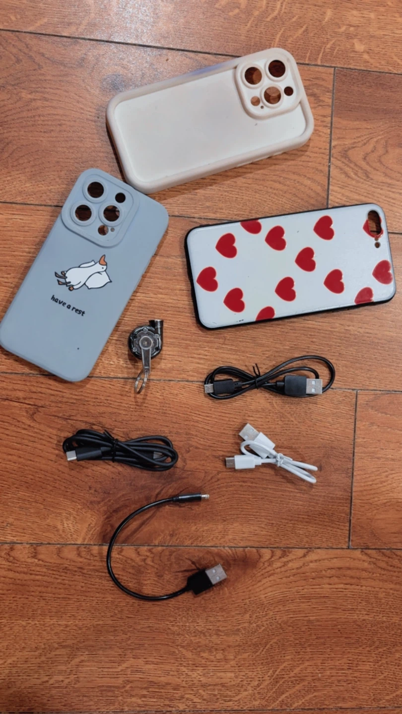 Smartphone Cases and Charging Cables Bundle - photo 4