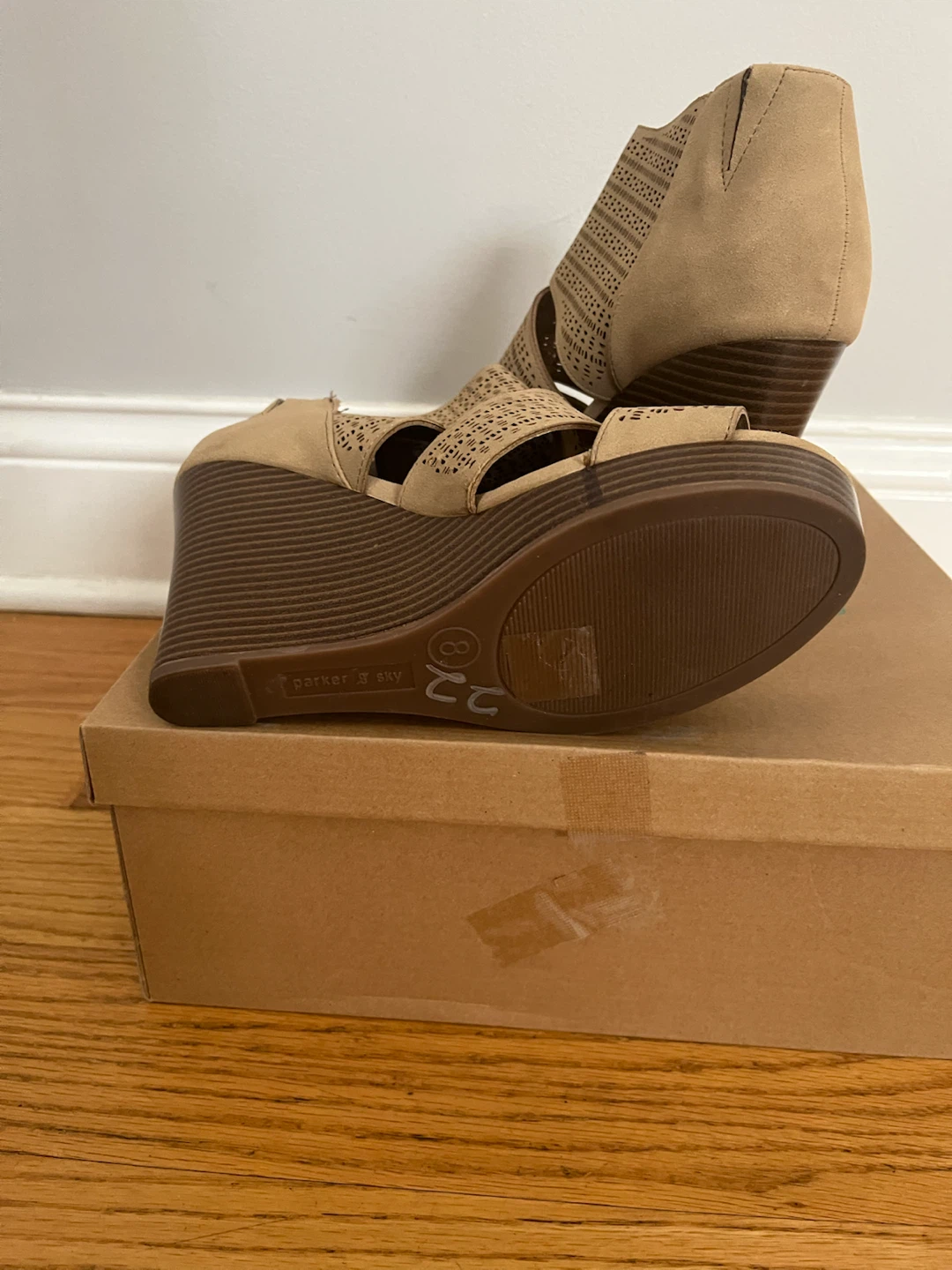 Parker & Sky Beige Wedge Sandals - photo 4