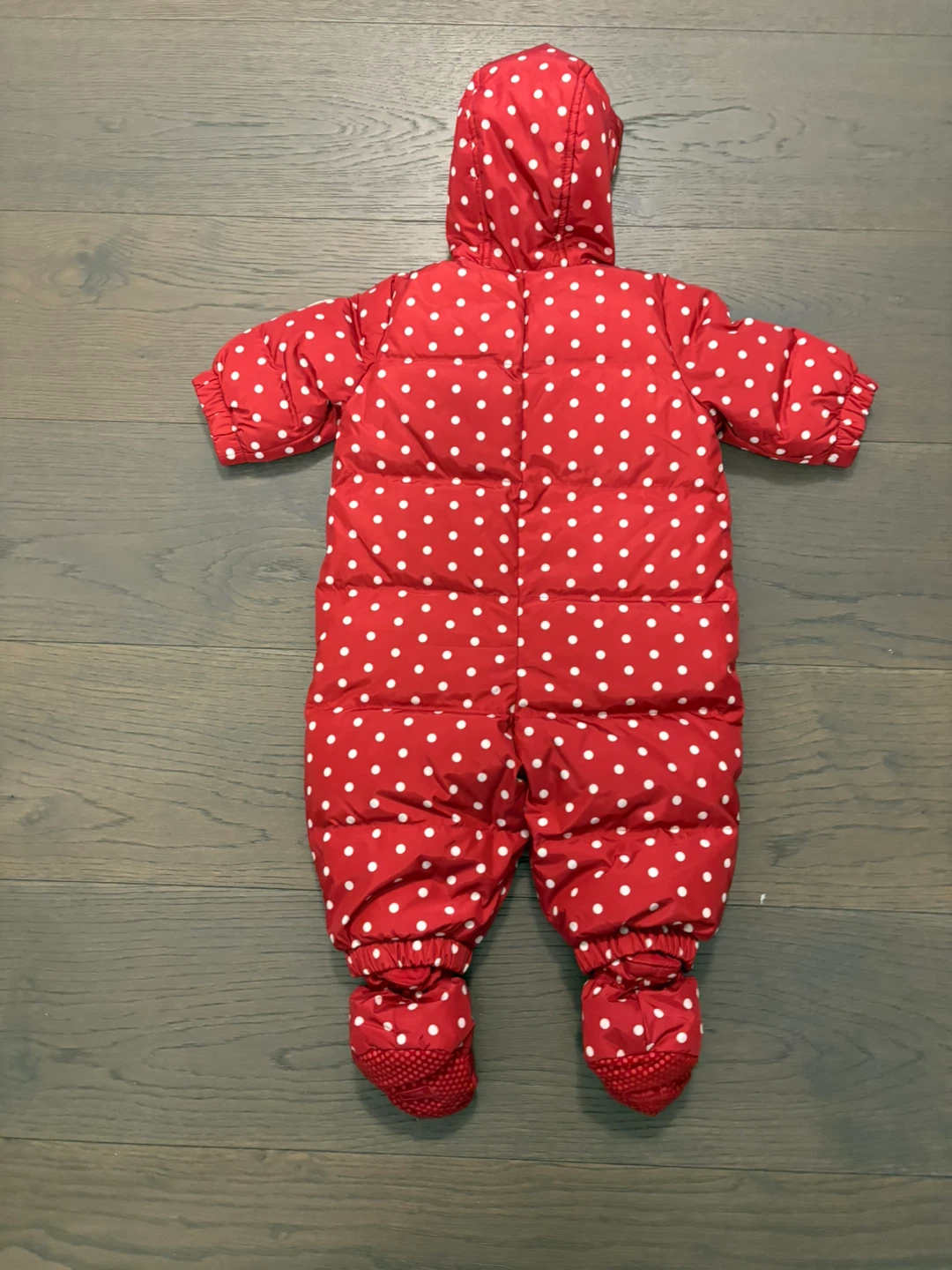 Baby gap red DOWN filled snowsuit 6-12M NWT - photo 2