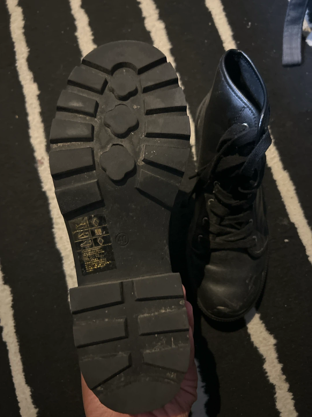 Black Lace-up Combat Boots Size 40 - photo 3