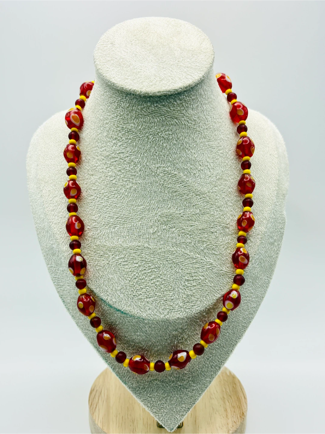 5 Artisan Lampwork Glass Necklaces - photo 4