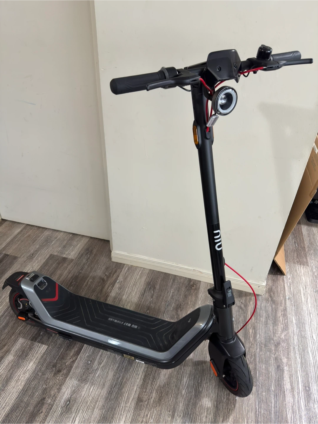 Ki3Q Max Electric Scooter