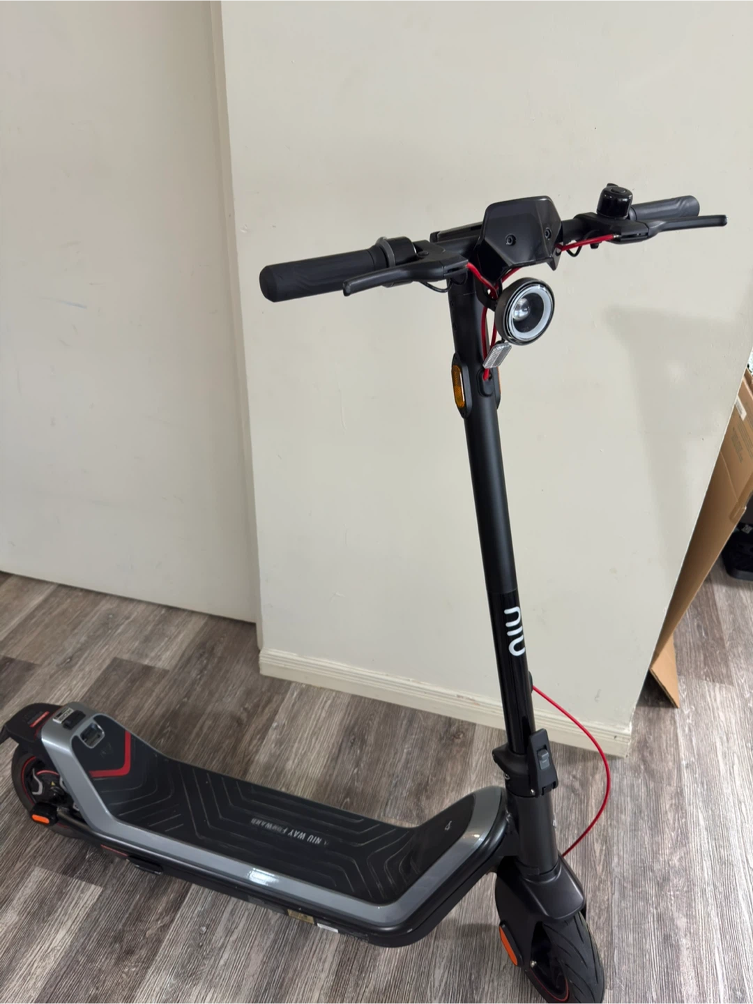 Ki3Q Max Electric Scooter - photo 2