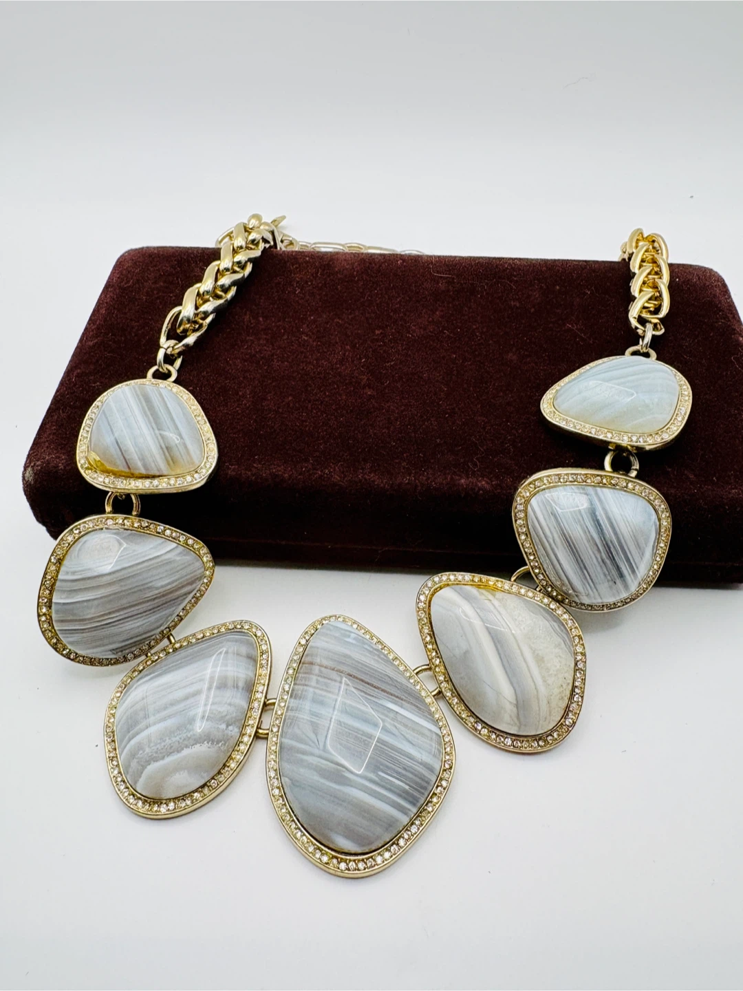 Banana Republic Statement Necklace - photo 5