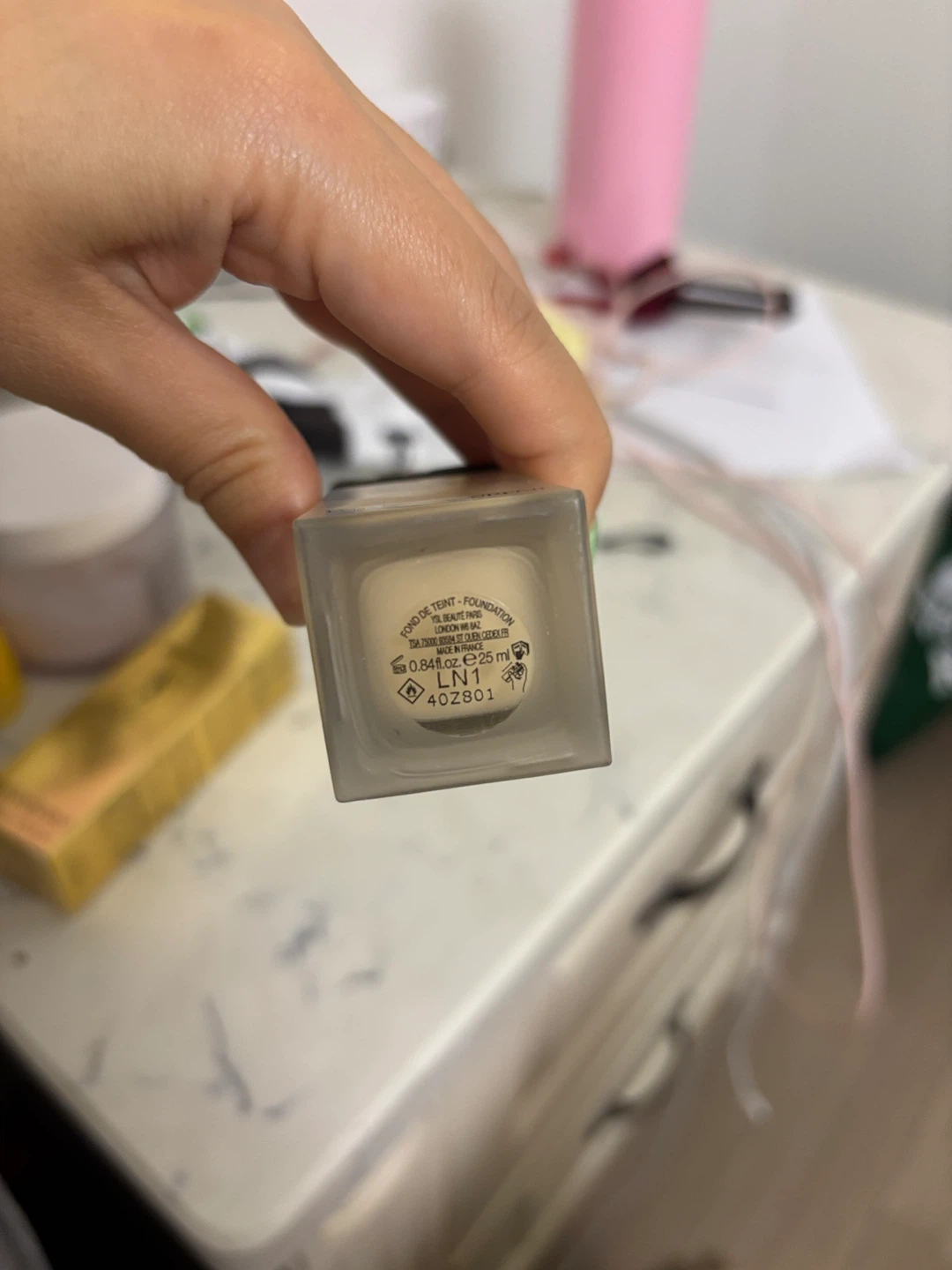 YSL all hours foundation shade LN1 (light neutral 1) - photo 2