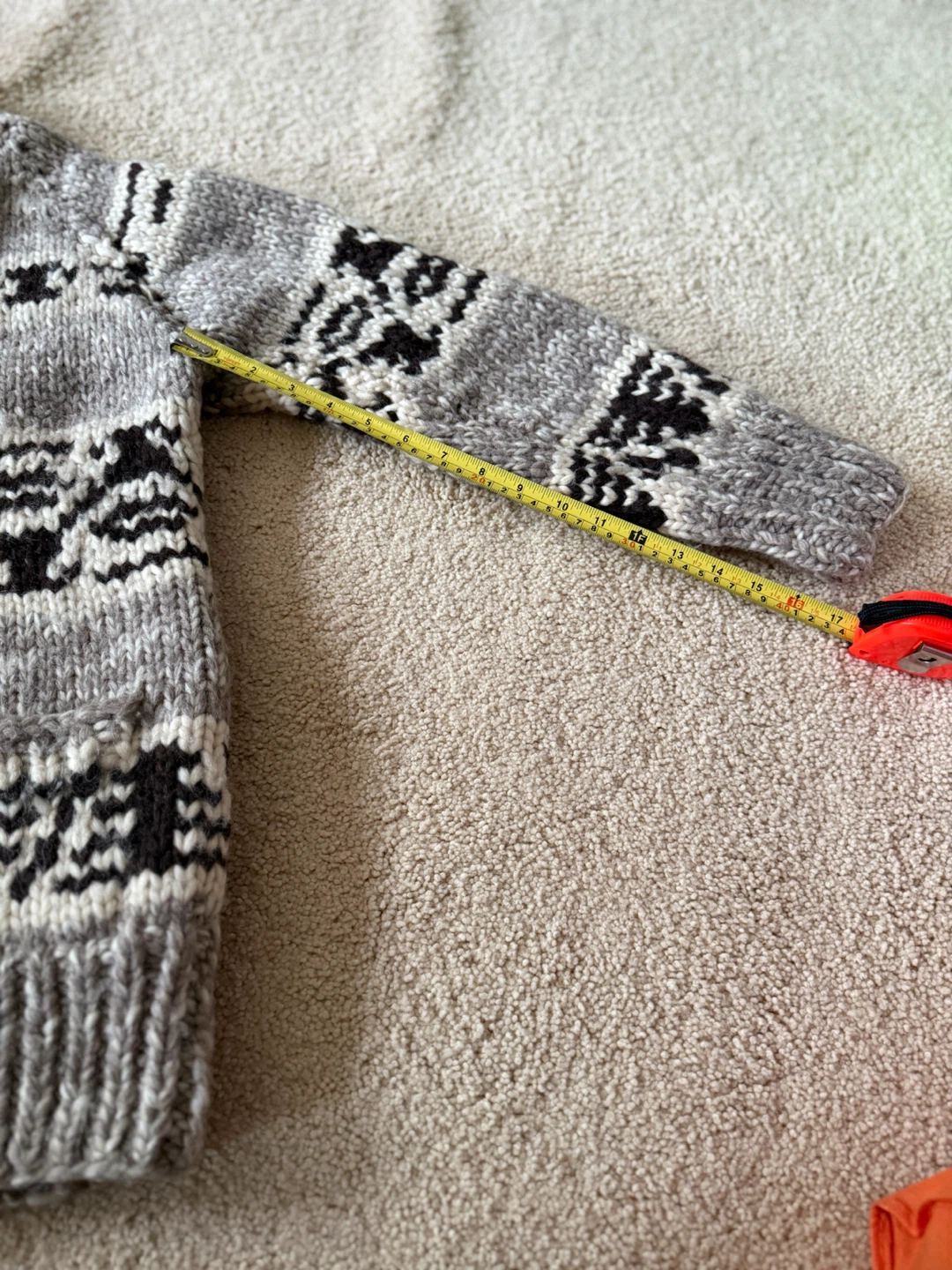 Tuak Hand Made Pure Virgin Wool Cardigan - photo 2