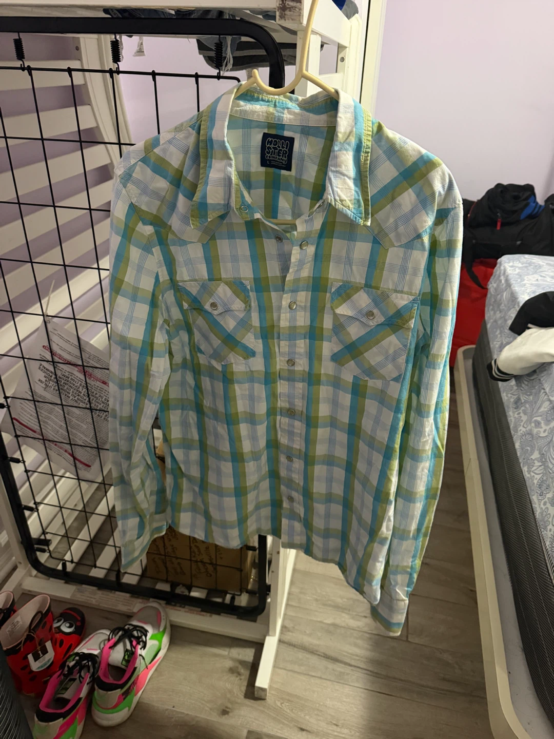 Hollister Plaid Long Sleeve Button-Down Shirt