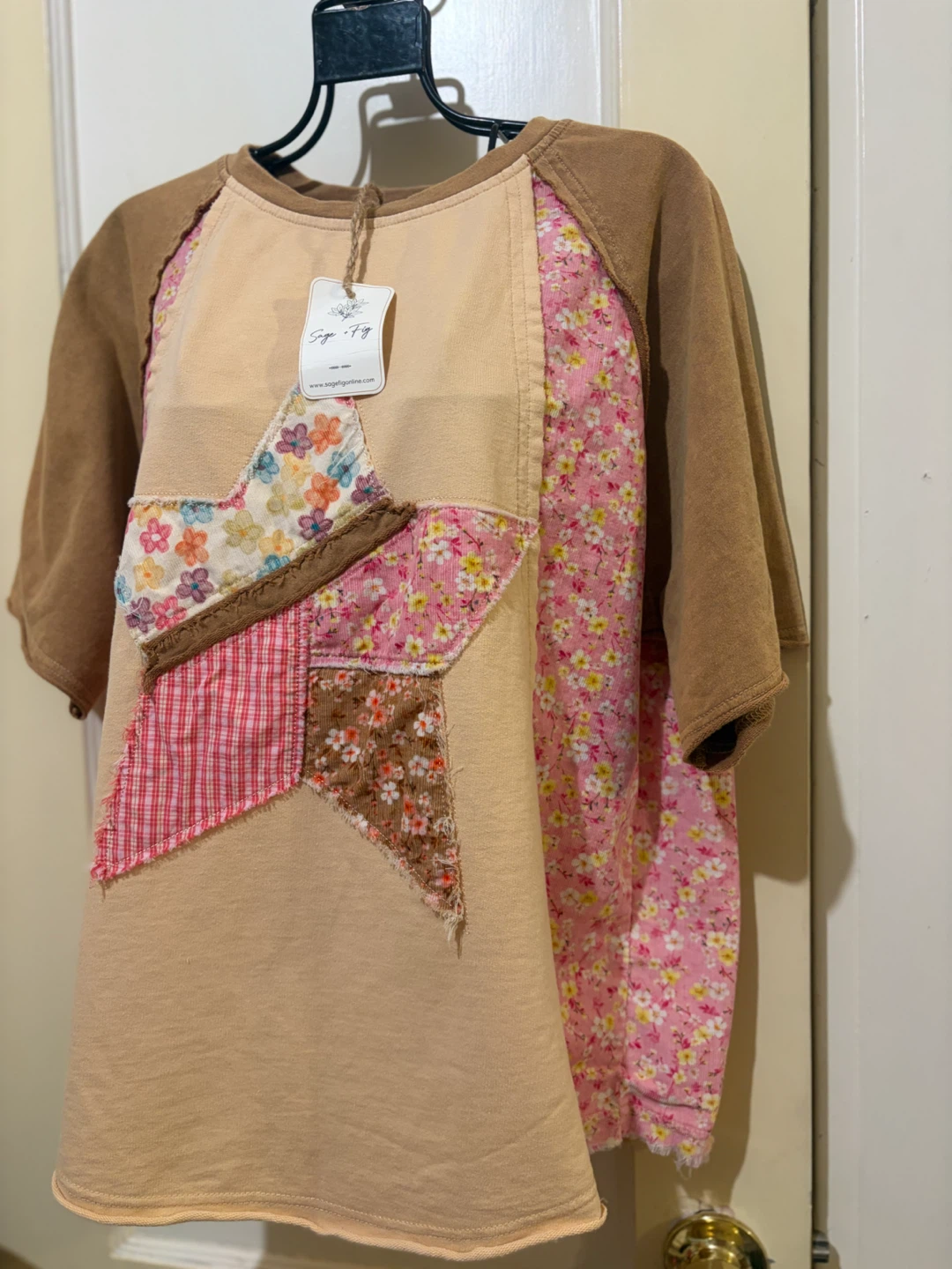 Sage & Fig Patchwork Star Top