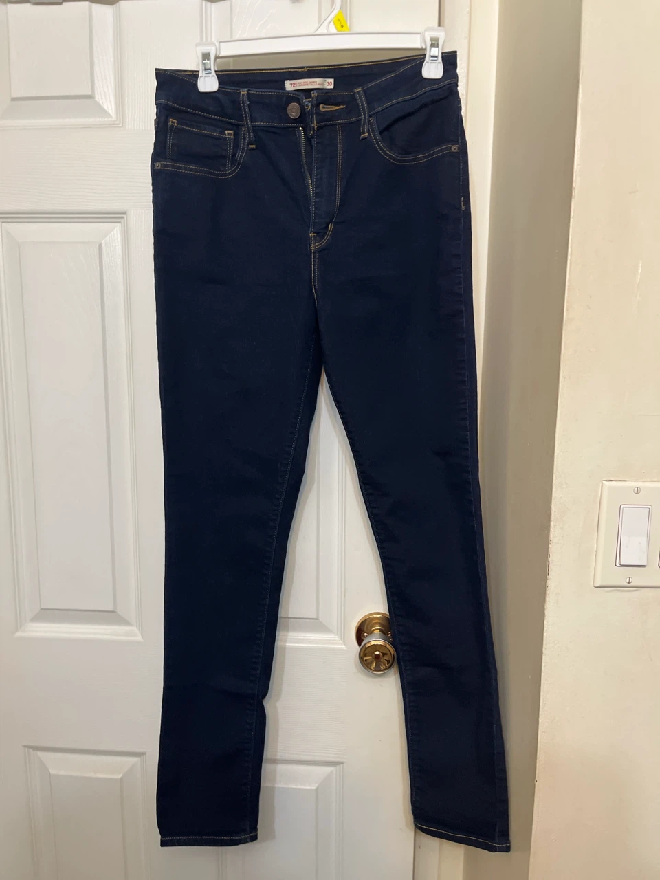 Levi's 721 High Rise Skinny Jeans