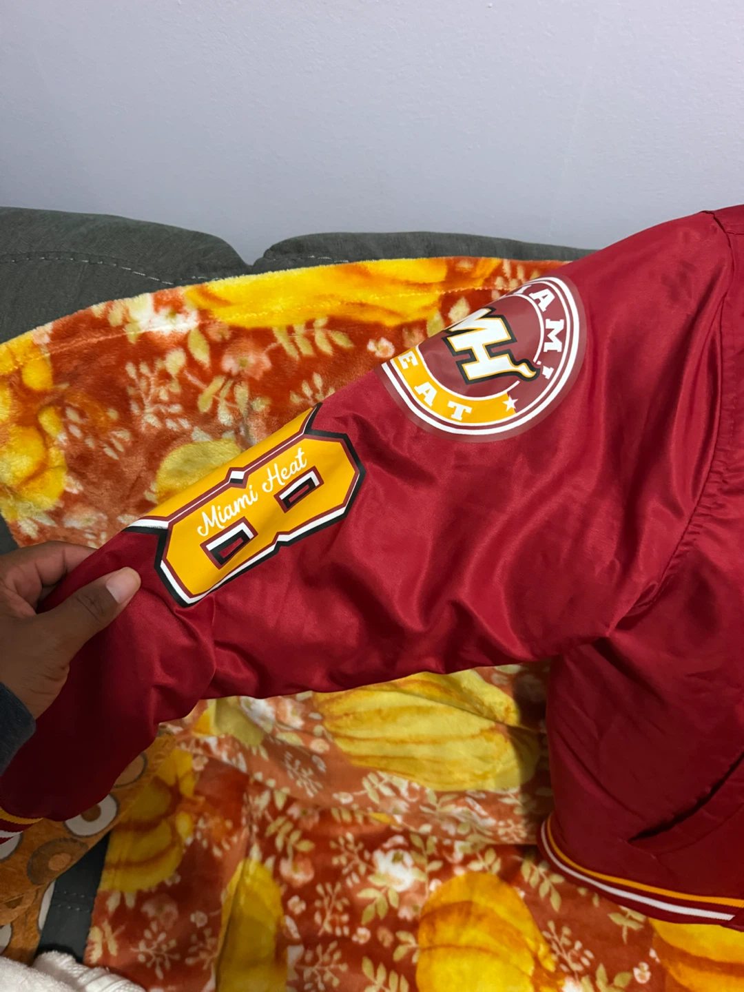 Miami Heat NBA Satin Bomber Jacket - photo 4