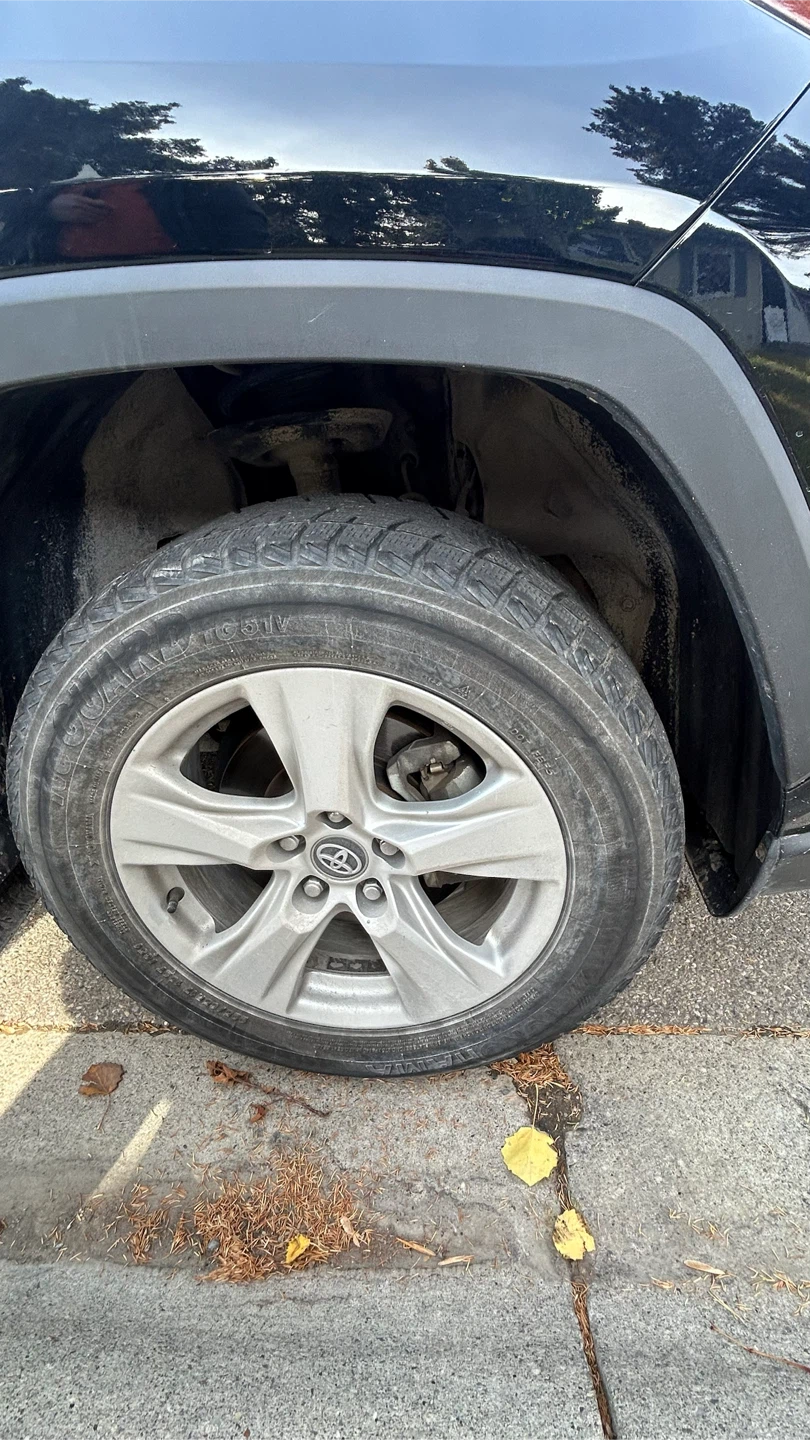 Set of 4 Yokohama Tires - photo 2