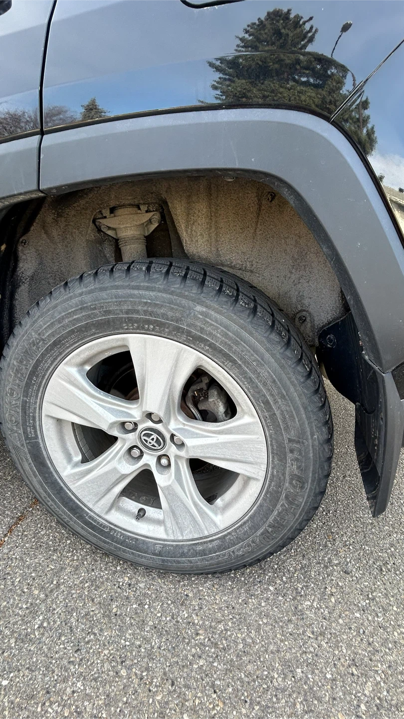 Set of 4 Yokohama Tires - photo 4