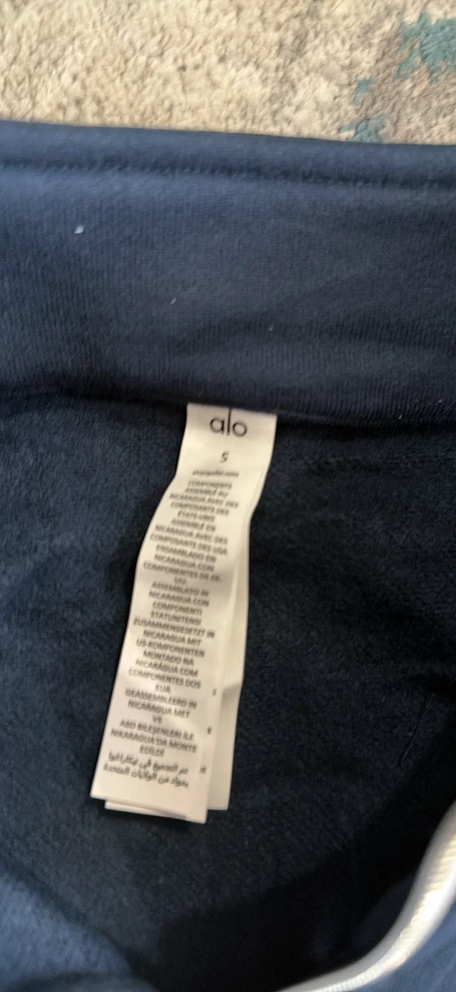 Alo Yoga matching set - photo 4