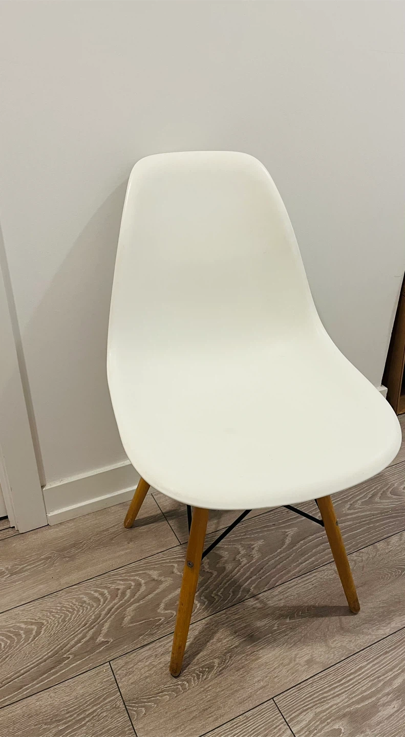 Structube Eiffel Dining Chair