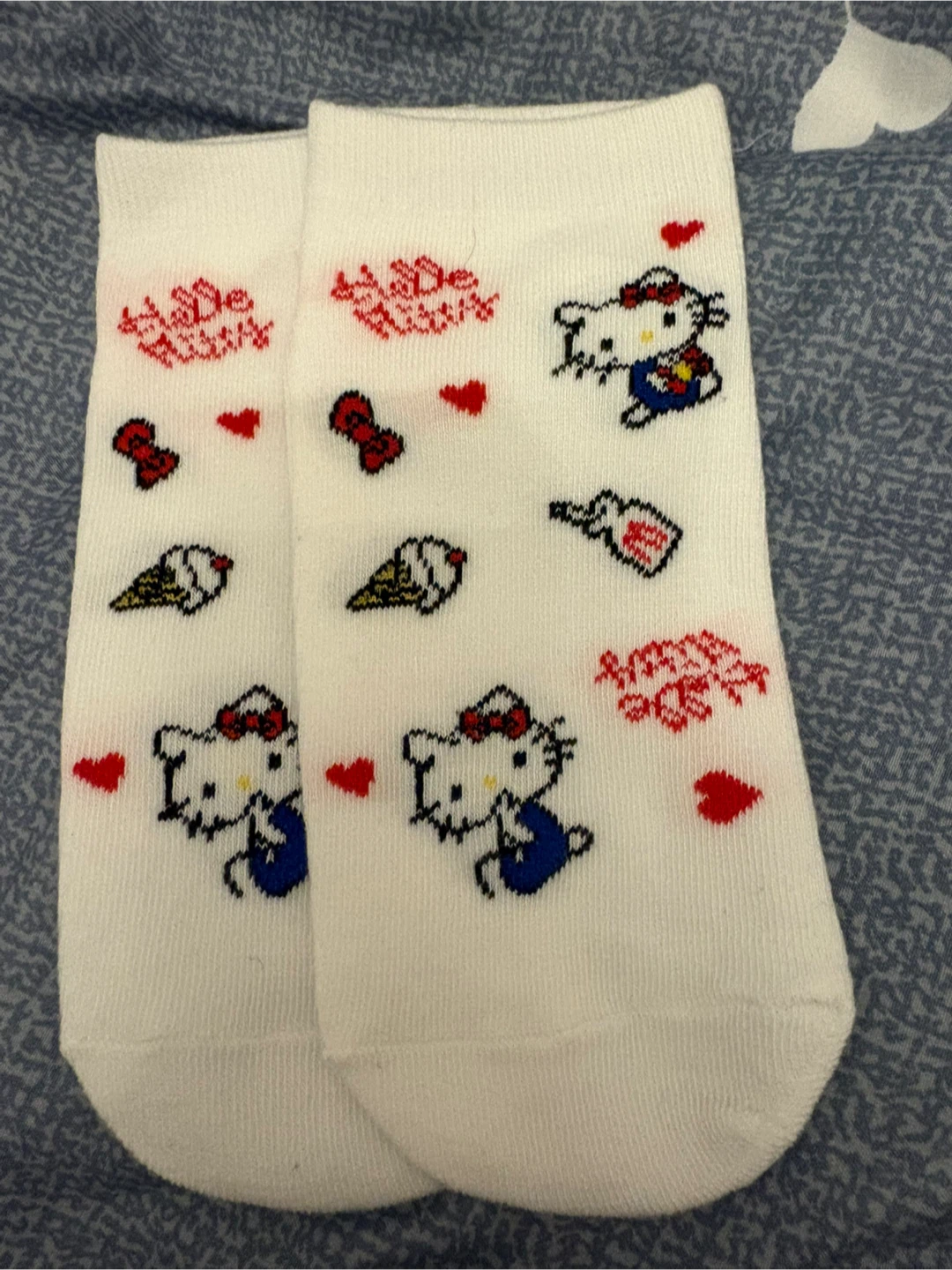 Hello Kitty Ankle Socks