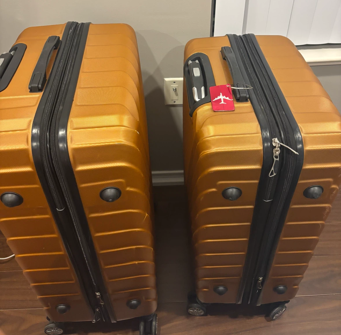 Toscano Luggage Set - 2 Pieces - photo 2