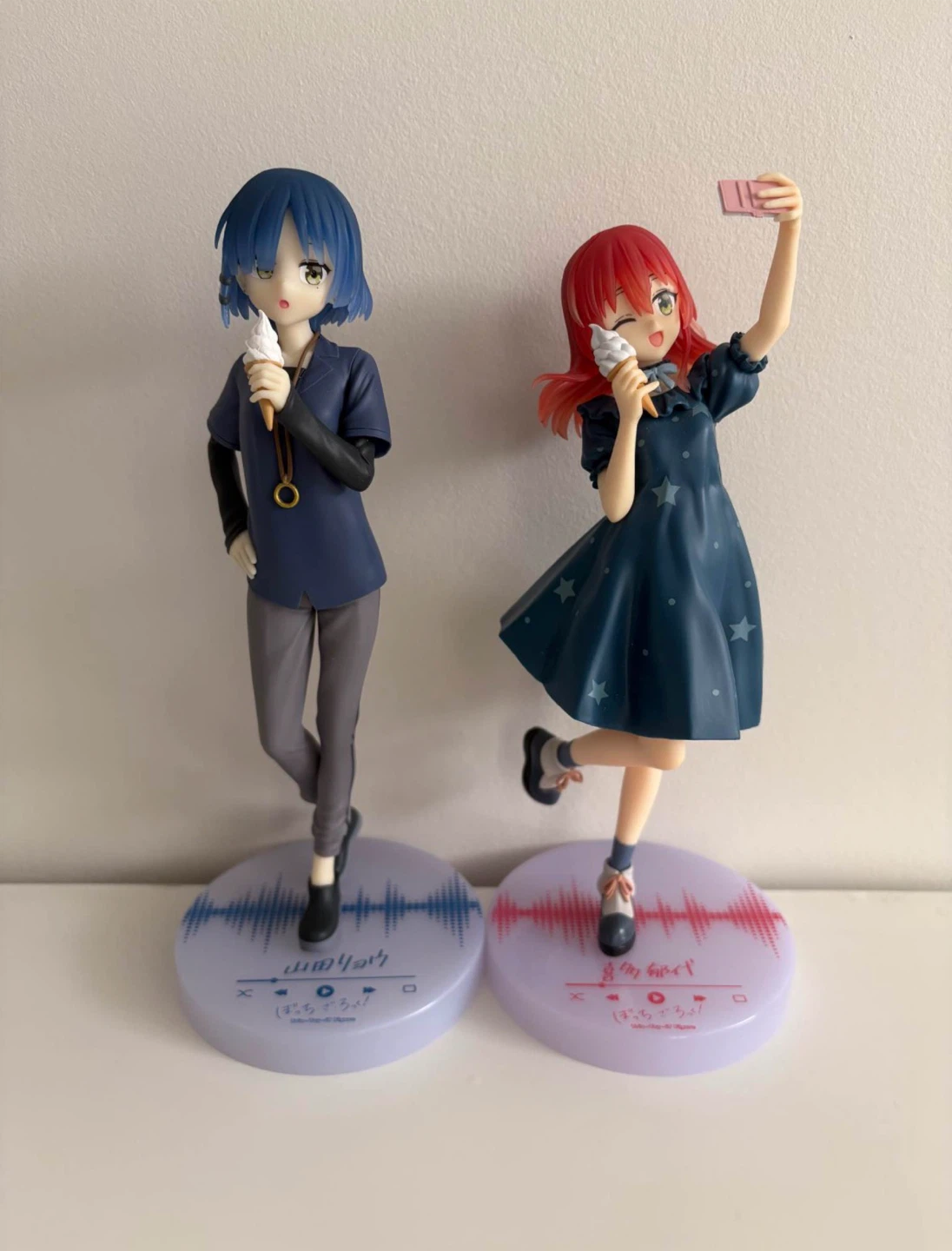 ryo yamada and ikuyo kita figures