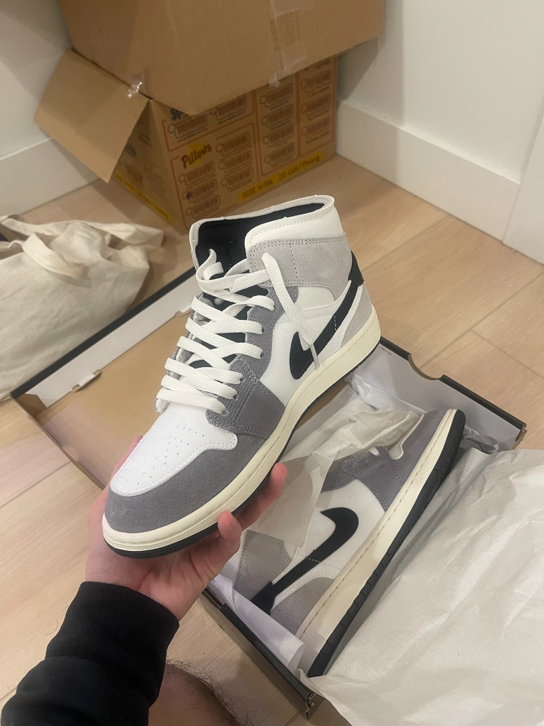 Air Jordan 1 Mid SE Craft Cement Grey - photo 3