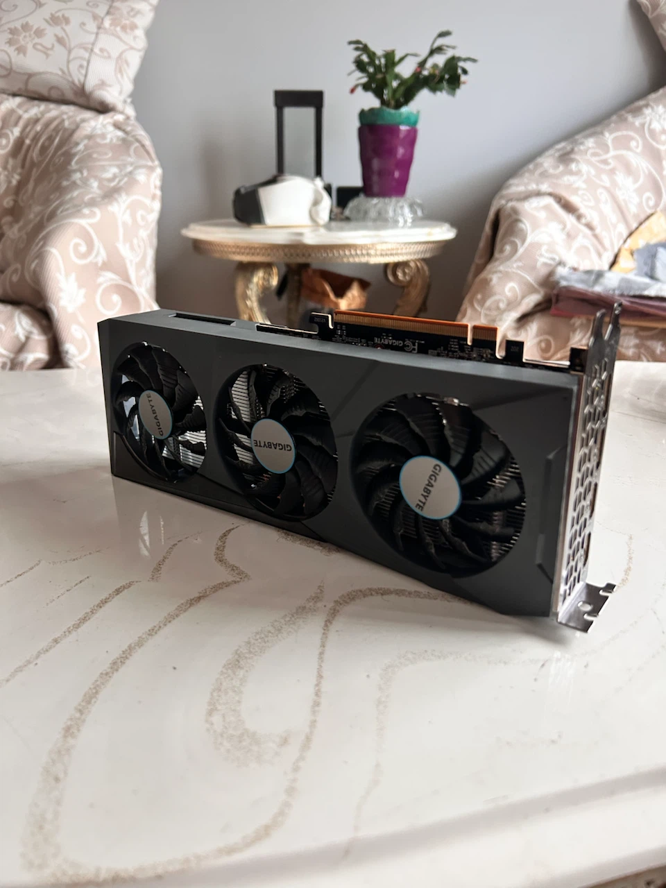 Gigabyte Rx 6600