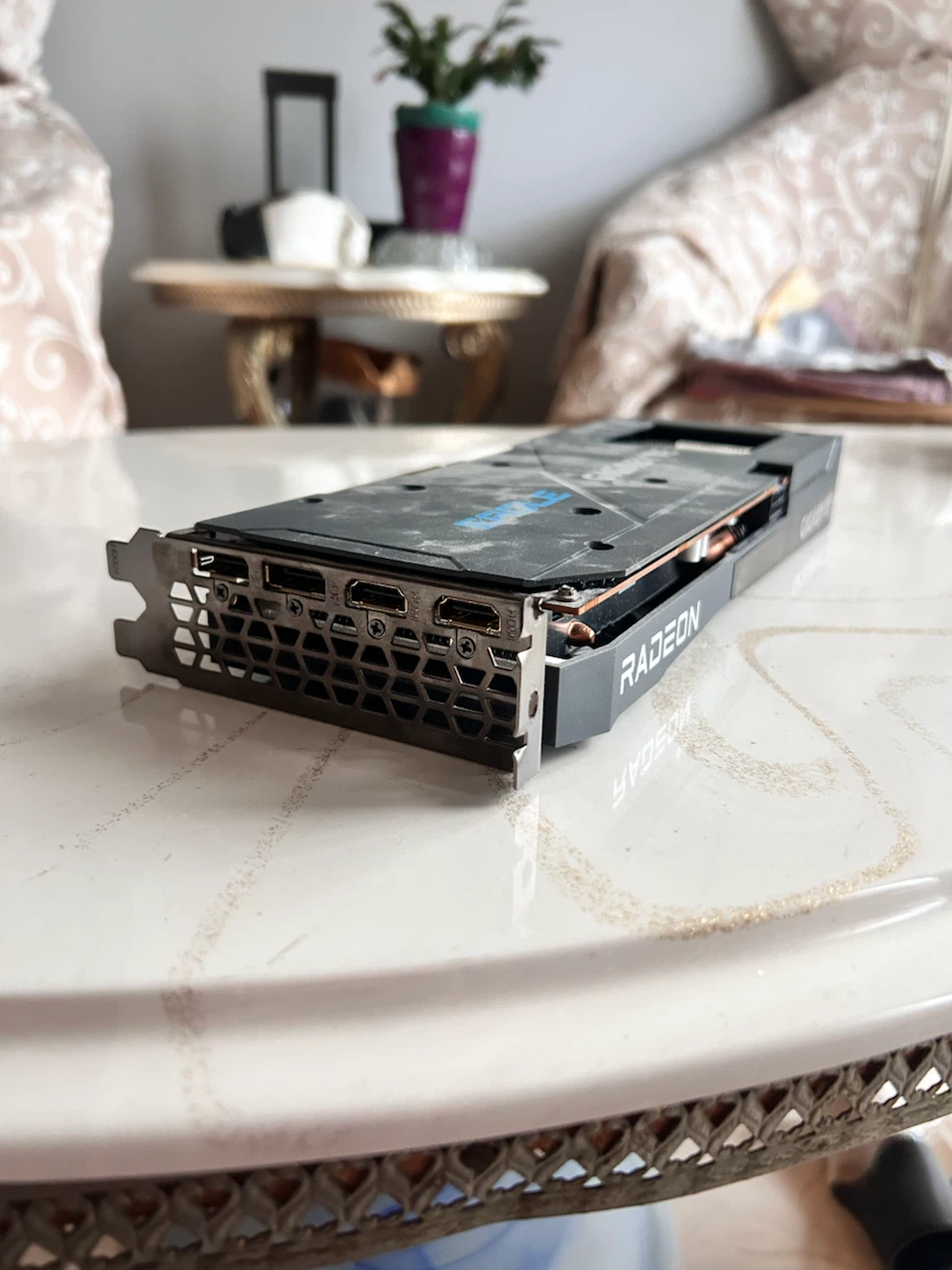 Gigabyte Rx 6600 - photo 3