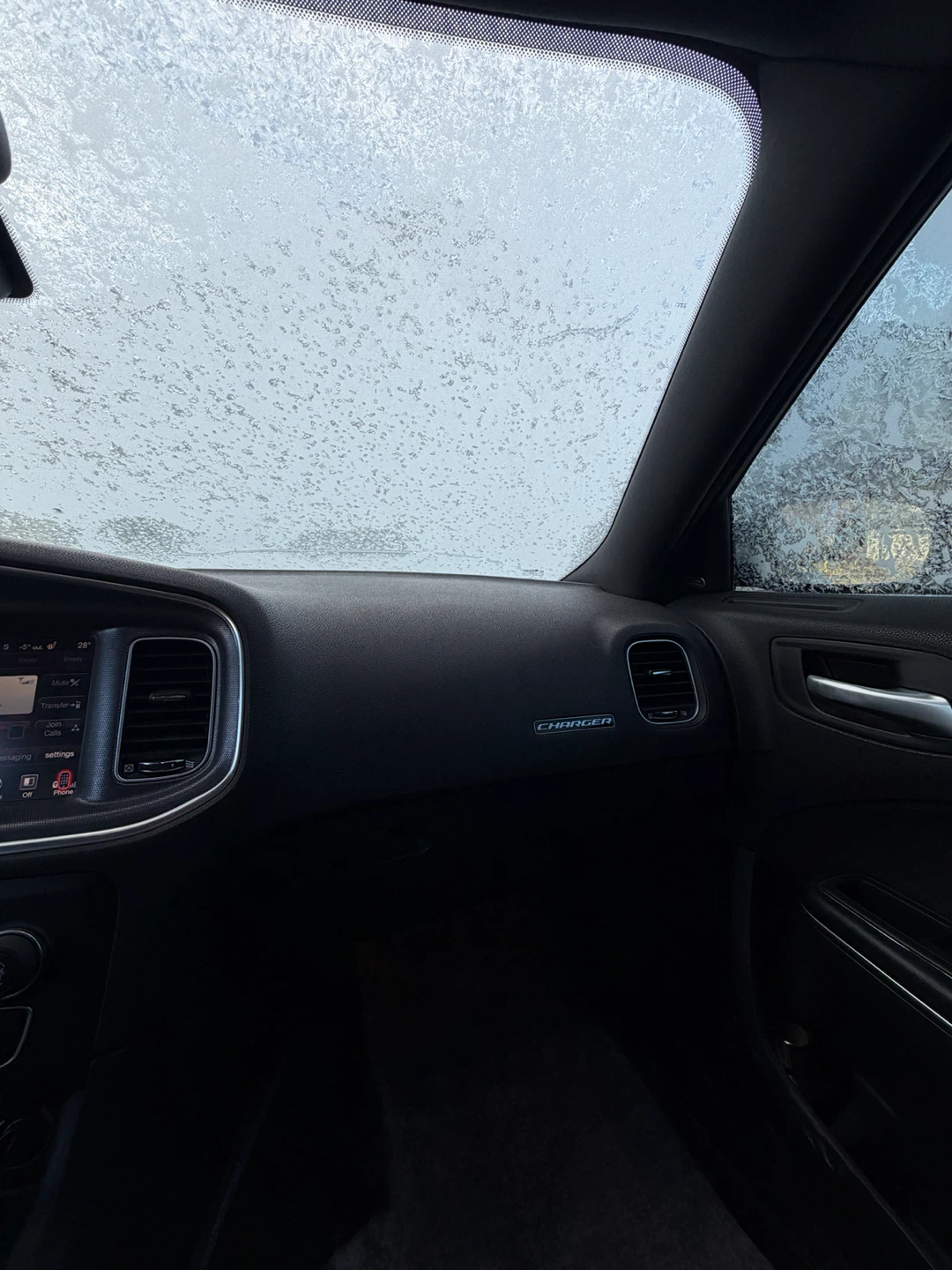Dodge Charger White Sedan - photo 4