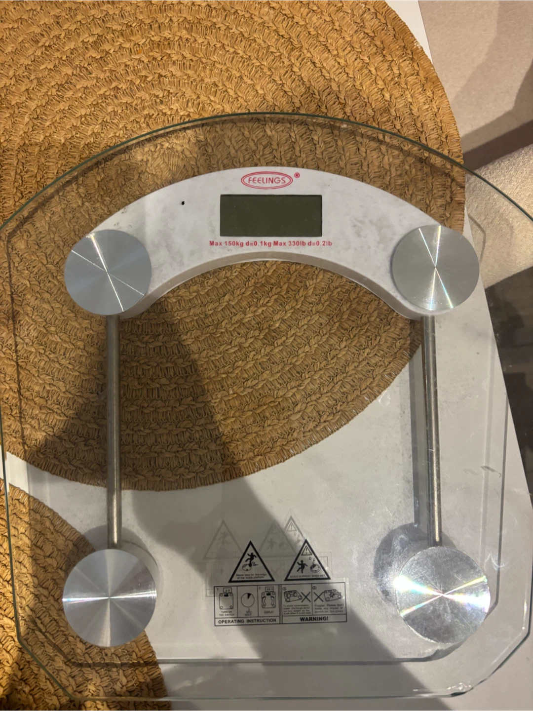 Feelings digital bathroom scale