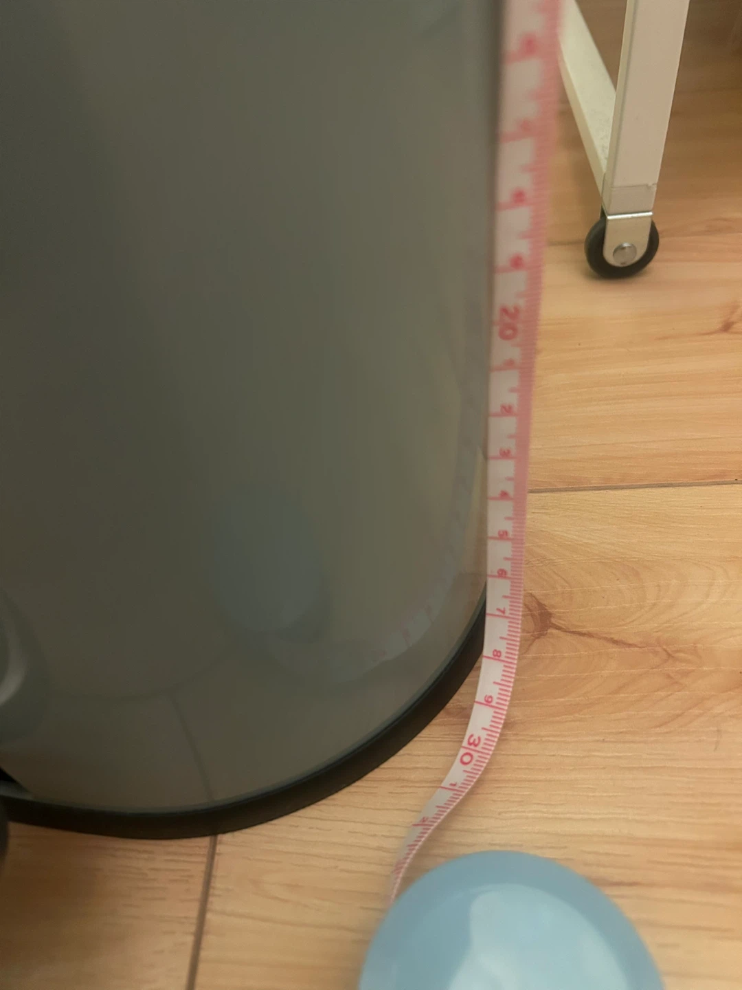 Light Blue Pedal Trash Bin - photo 4