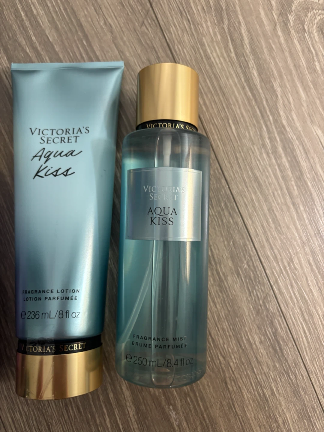 Victoria's Secret Aqua Kiss Lotion and Mist Set