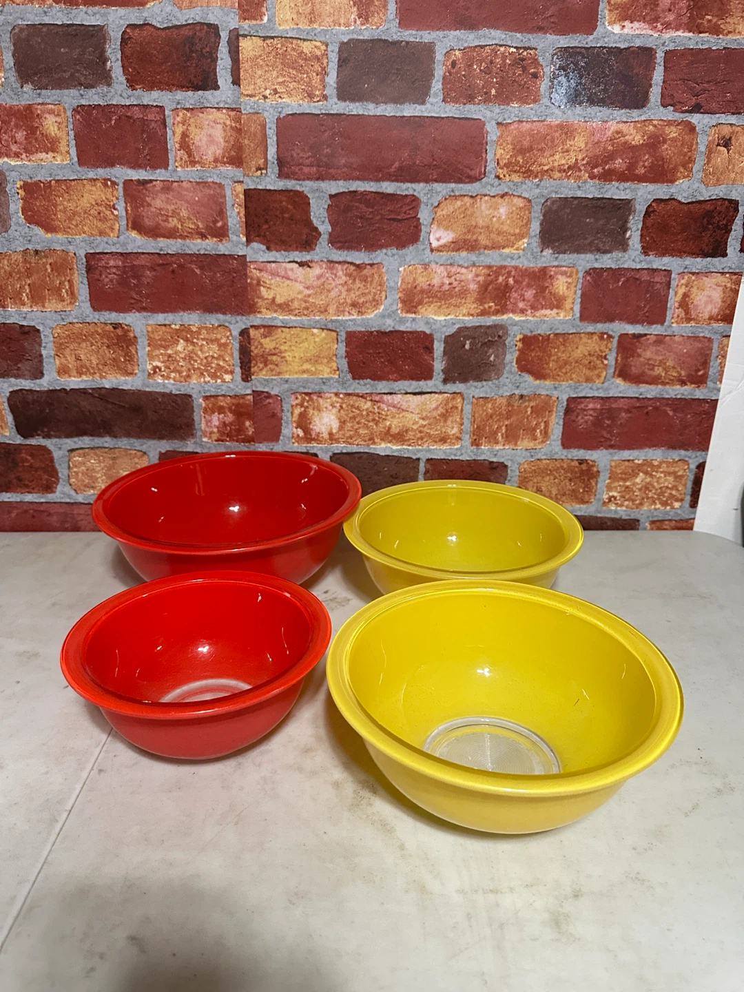 Pyrex Primary Colour Mixing Bowl Set