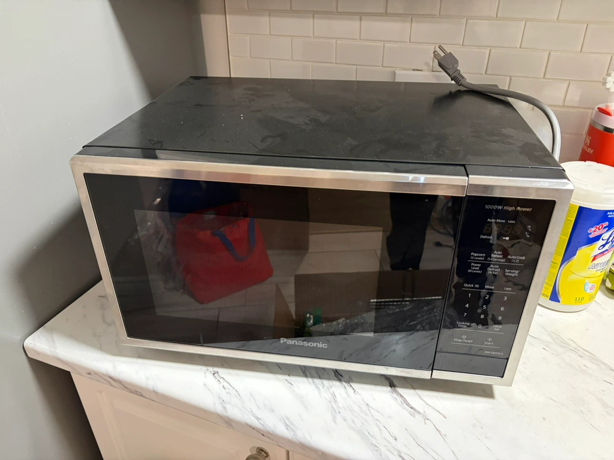 Panasonic NN-SB55LS 1000W Microwave - photo 2