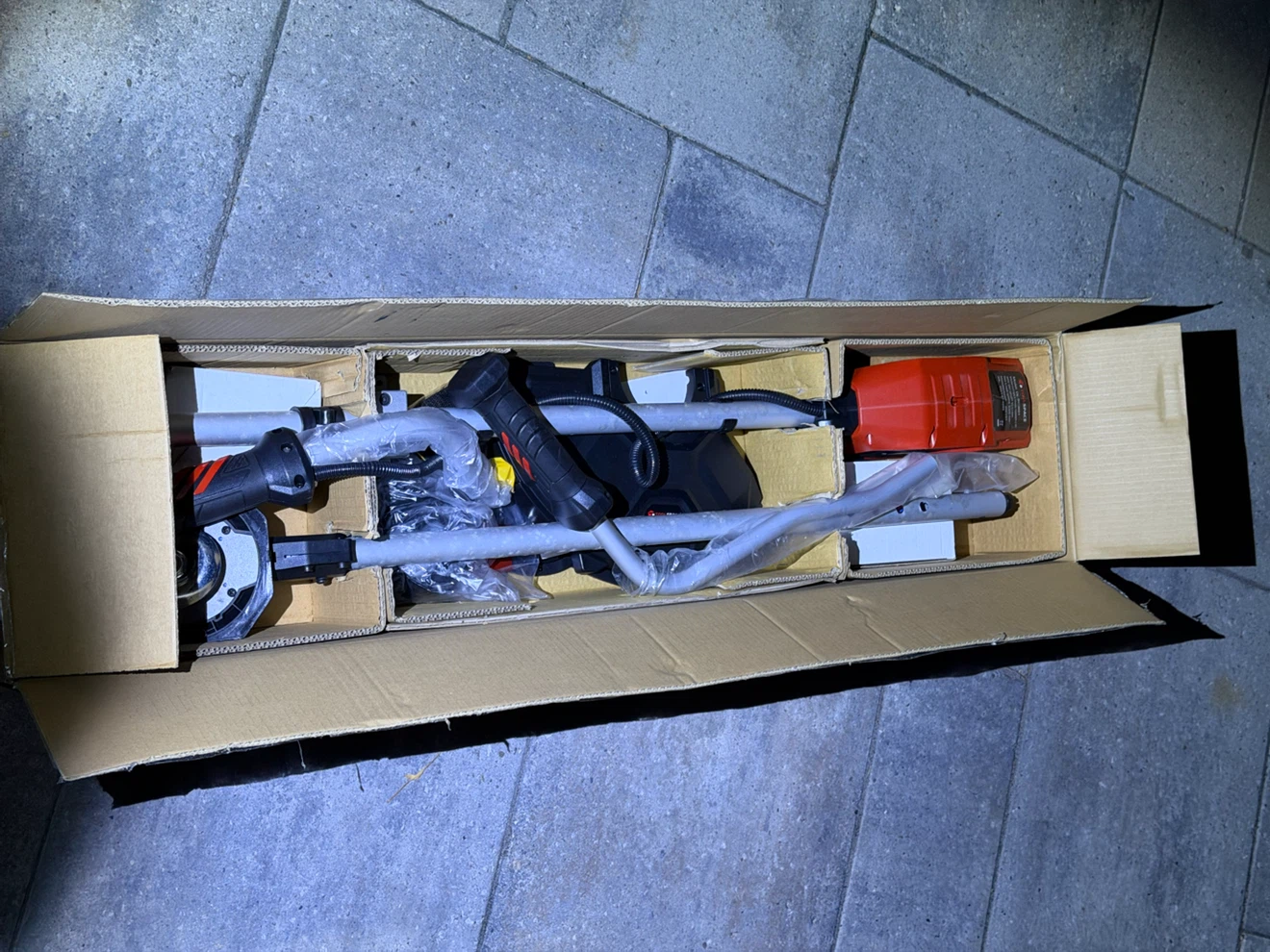 (BRAND NEW)Toolspace 40V 2-in-1 Brush Cutter and Grass Trimmer