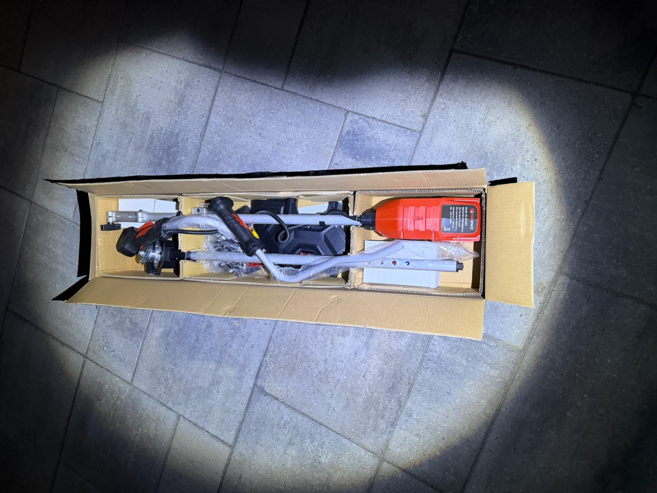 (BRAND NEW)Toolspace 40V 2-in-1 Brush Cutter and Grass Trimmer - photo 5