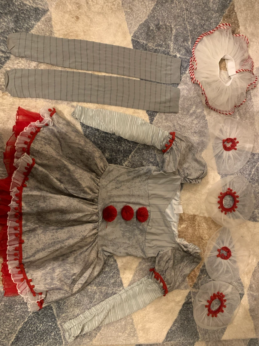 Women’s Pennywise Costume