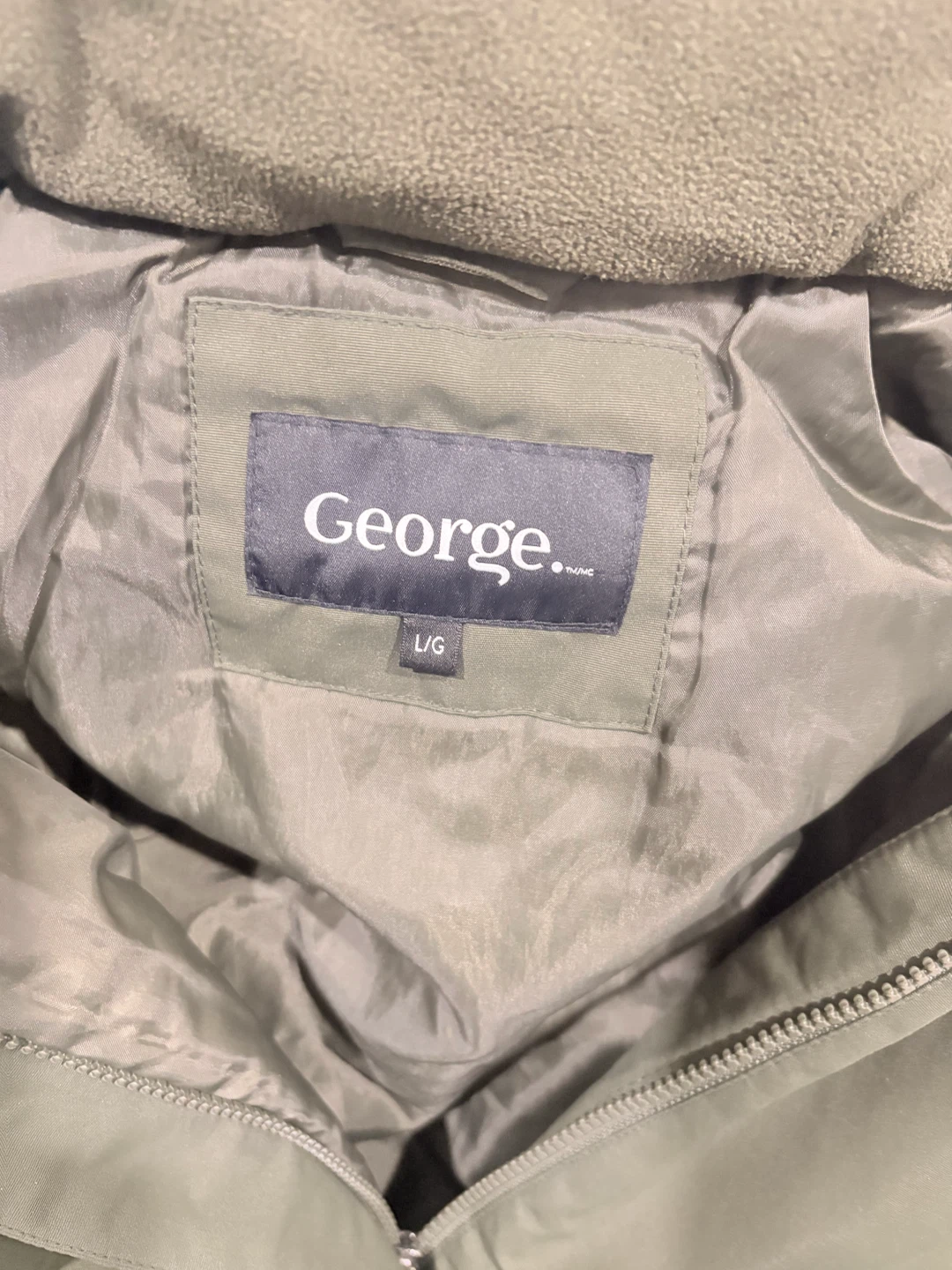 George Winter Jacket size large; $20 - photo 2