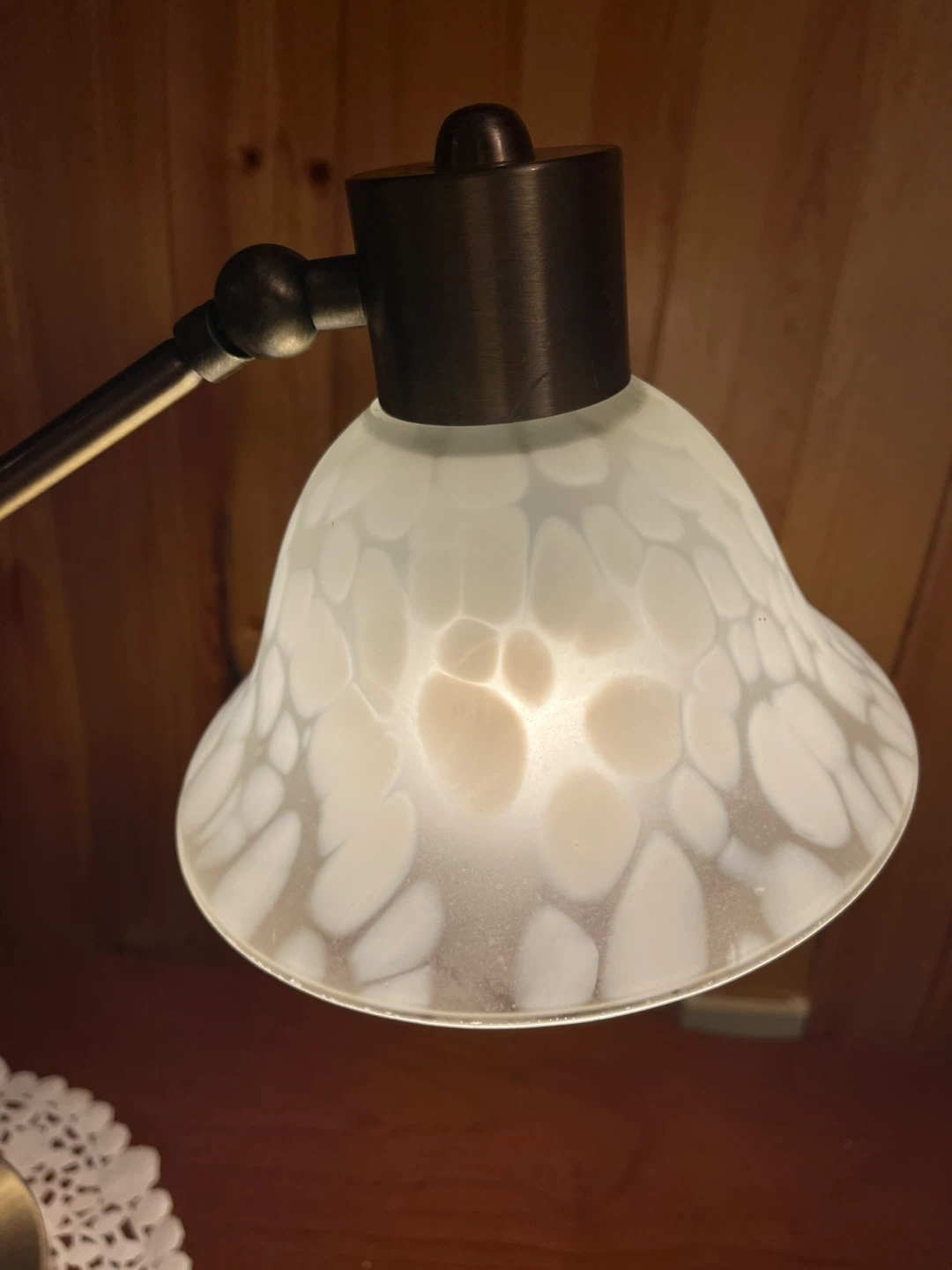 A beautiful stained glass desk lamp - photo 4