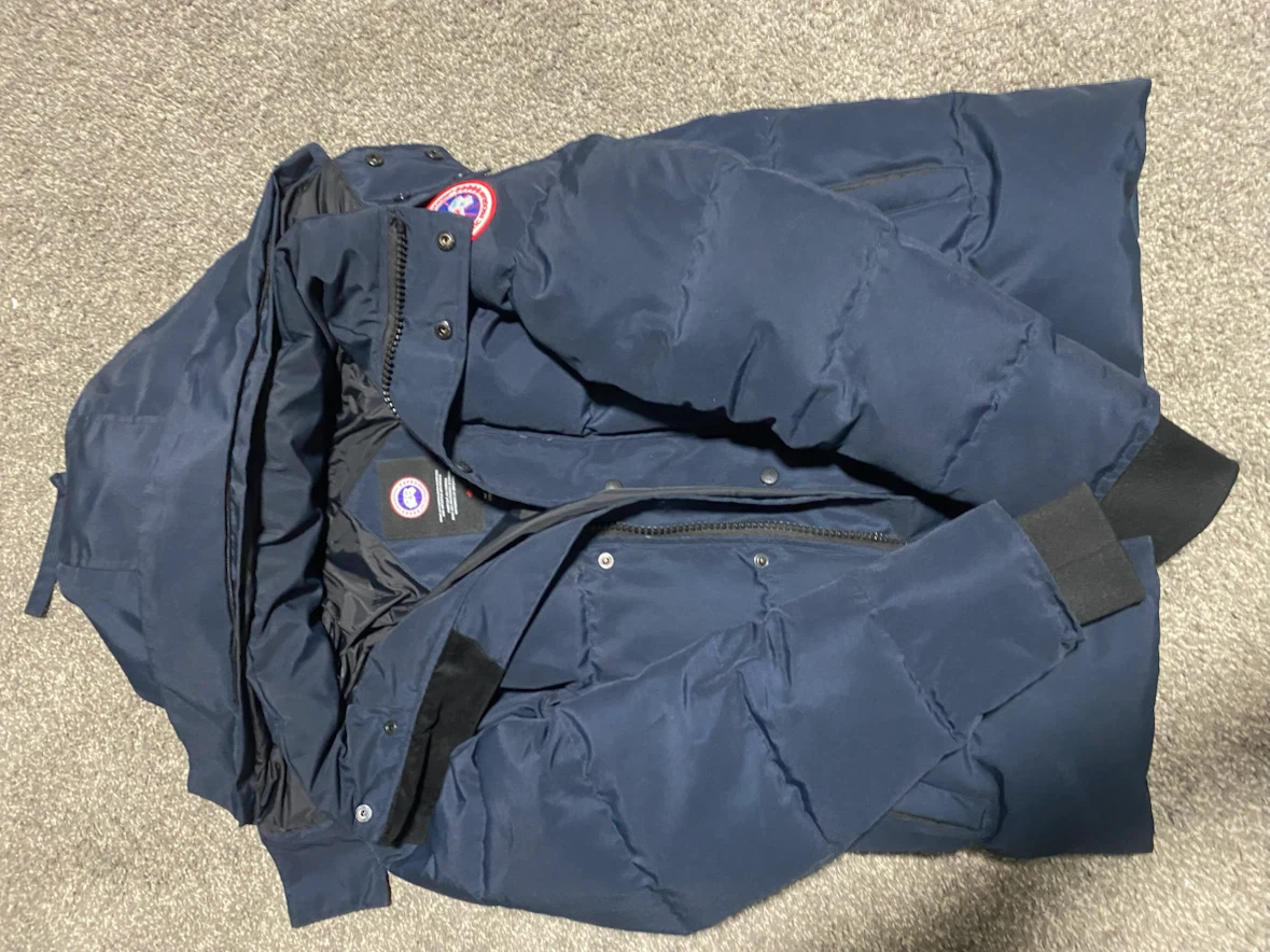 Canada Goose Navy Puffer Jacket