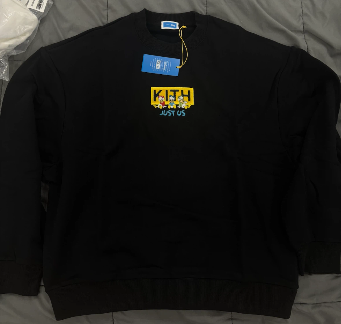 Kith x Disney Donald Duck Triplets Nelson Crewneck - photo 2