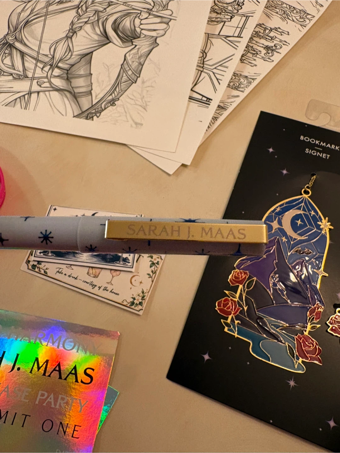 A Court of Splintered Harmony - Sarah J. Maas - Midnight Release - photo 3