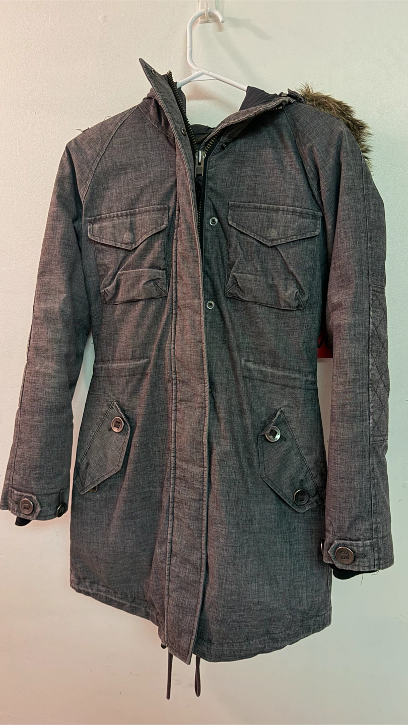 Aritzia Community Paradigm Parka — Women's XXS - photo 4