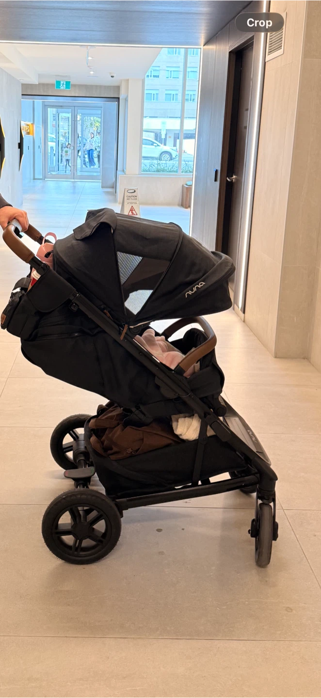Nuna Tavo stroller , excellent condition