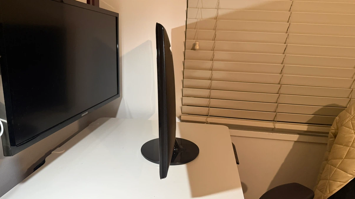 ASUS 24" FHD Monitor - photo 2