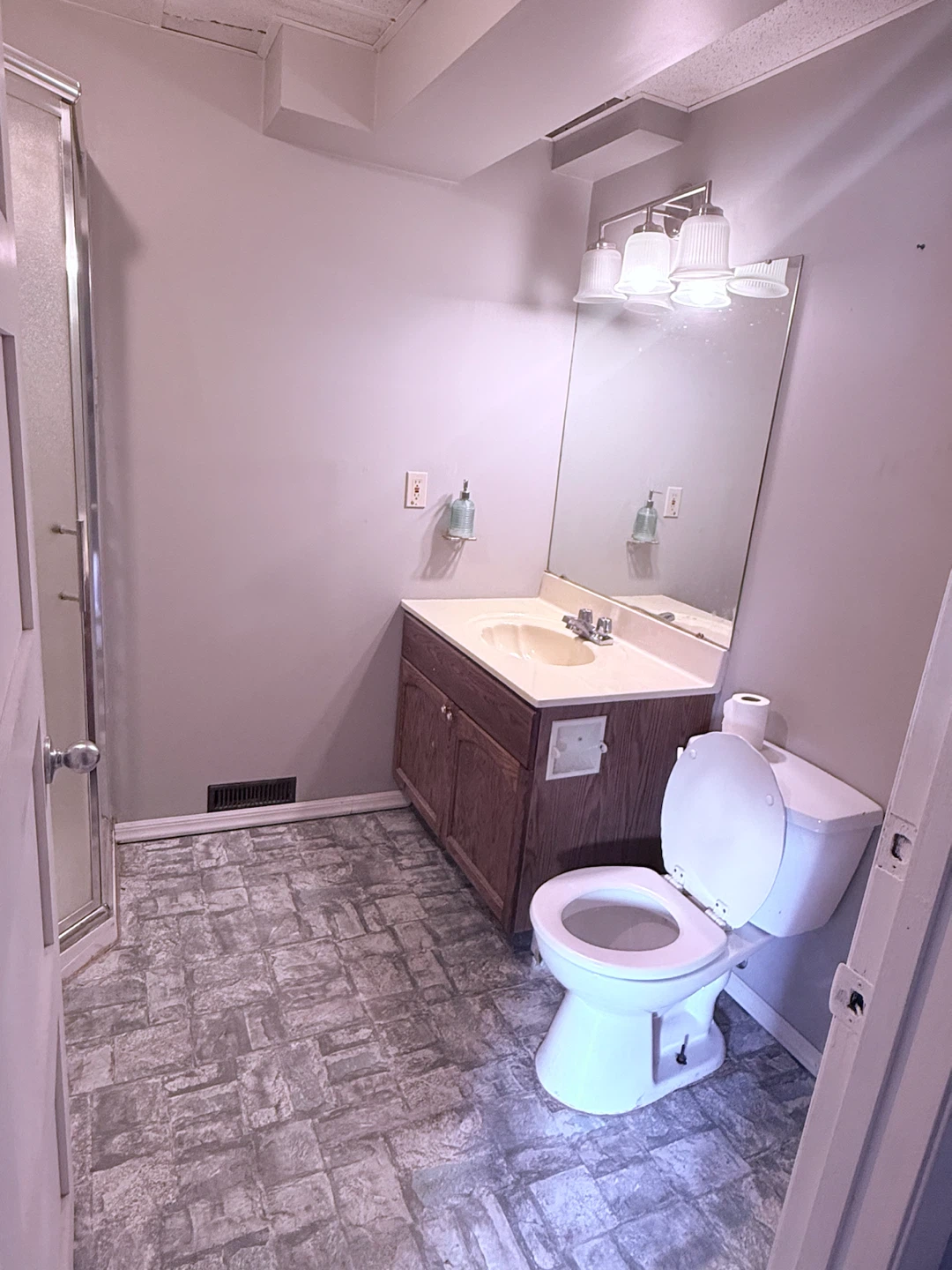 House for rent ሚከራይ ቤት - photo 4