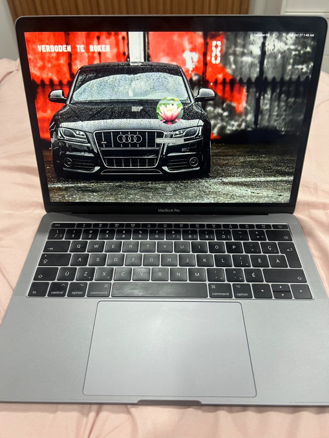Apple MacBook Pro 13-inch - photo 2