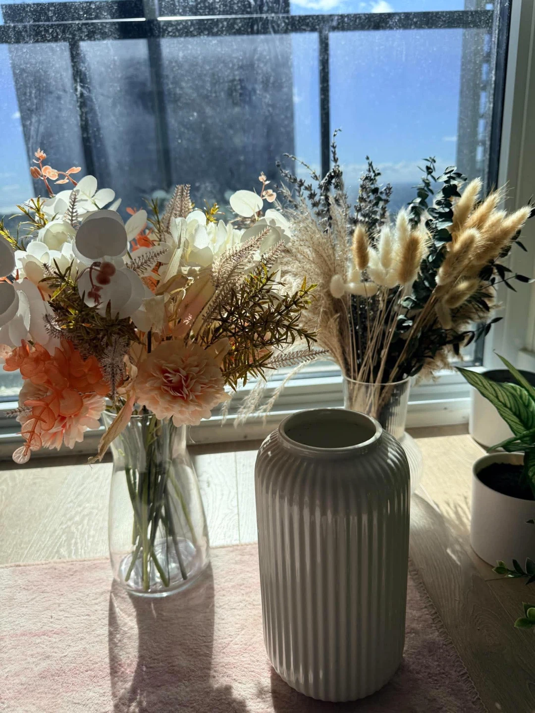 Artificial Plants, Floral Arrangements & Decorative Vases