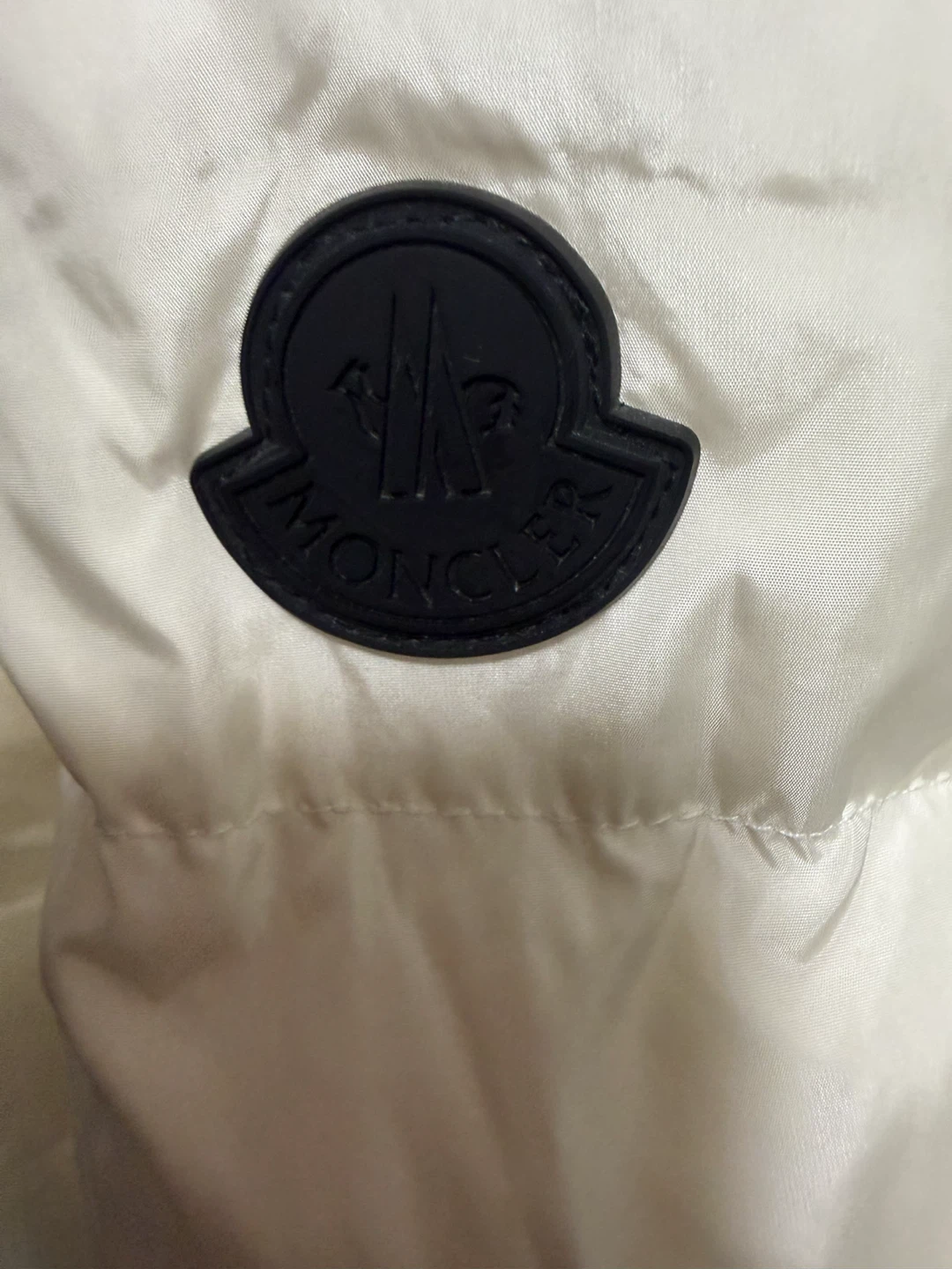Moncler Puffer Jacket - White - photo 4
